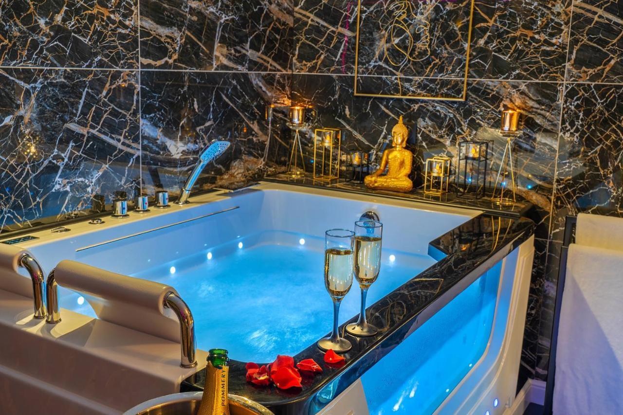 Magnifique Loft / En Face De La Cathedrale ! Narbonne
